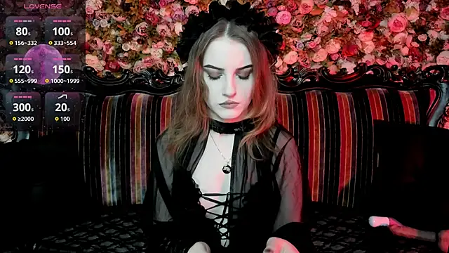 Snapshot of EllieMori chatting on November 30, 2025, 7:42 am EllieMori online show from November 30, 2025, 7:42 am