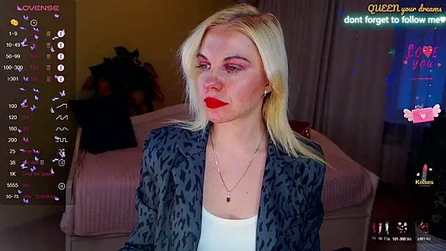 LiSinDoll online show from March 6, 2026, 1:44 am