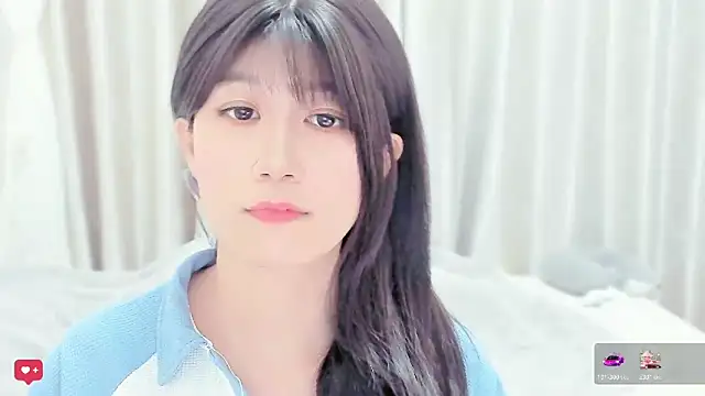 Rabbitlittlefool online show from March 22, 2026, 3:24 pm