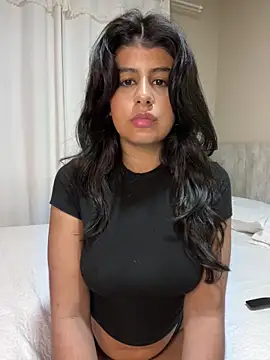 CuteMaddy18 online show from October 10, 2025, 2:12 am
