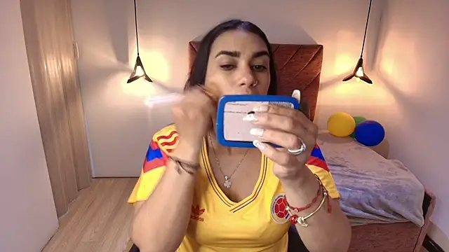 Snapshot of Lia_Blake_ chatting on July 7, 2026, 7:39 pm Lia Blake online show from July 7, 2026, 7:39 pm