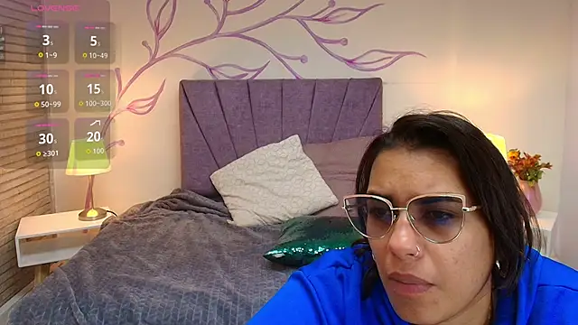 Snapshot of Lia_Blake_ chatting on September 29, 2025, 12:11 pm Lia Blake online show from September 29, 2025, 12:11 pm