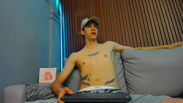 Snapshot of Jhon_snow22 chatting on September 14, 2025, 2:39 pm Jhon snow22 online show from September 14, 2025, 2:39 pm