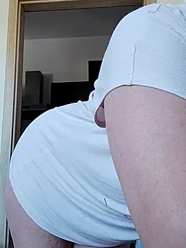 VikaKing online show from October 3, 2025, 9:11 am