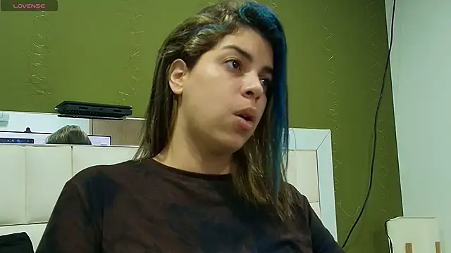 Snapshot of gisell_gomez chatting on September 21, 2025, 12:10 pm gisell gomez online show from September 21, 2025, 12:10 pm