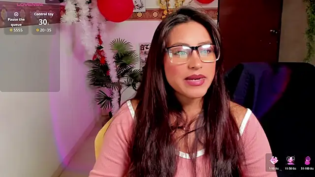 Snapshot of Cameroon-Diaz chatting on February 18, 2026, 1:51 pm Cameroon-Diaz online show from February 18, 2026, 1:51 pm