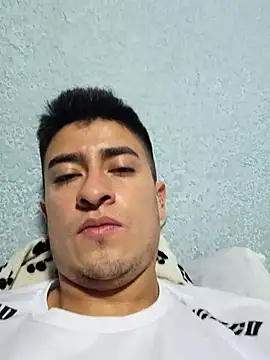 Snapshot of bittersweet777 chatting on September 19, 2025, 3:10 am bittersweet777 online show from September 19, 2025, 3:10 am