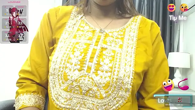 Snapshot of kairadayamai chatting on June 29, 2026, 11:43 am kairadayamai online show from June 29, 2026, 11:43 am