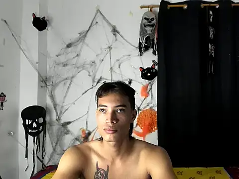 Snapshot of kenshi_roa chatting on November 2, 2025, 7:52 pm kenshi roa online show from November 2, 2025, 7:52 pm