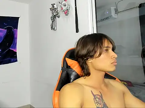 Snapshot of kenshi_roa chatting on October 7, 2025, 5:19 am kenshi roa online show from October 7, 2025, 5:19 am