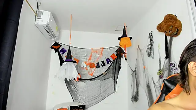 Snapshot of kenshi_roa chatting on November 9, 2025, 2:48 am kenshi roa online show from November 9, 2025, 2:48 am