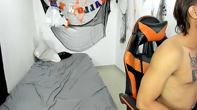 Snapshot of kenshi_roa chatting on November 15, 2025, 8:57 pm kenshi roa online show from November 15, 2025, 8:57 pm