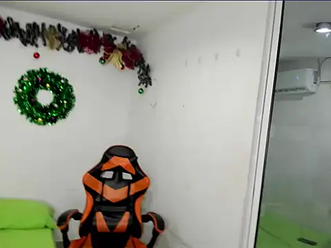 Snapshot of kenshi_roa chatting on December 14, 2025, 2:51 am kenshi roa online show from December 14, 2025, 2:51 am