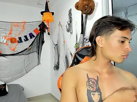 Snapshot of kenshi_roa chatting on November 12, 2025, 3:32 am kenshi roa online show from November 12, 2025, 3:32 am