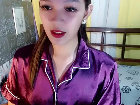 gorgeouswella online show from June 11, 2026, 4:09 am