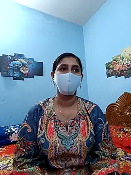 Cute Faria online show from April 4, 2026, 4:52 am