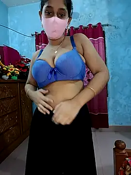 Snapshot of Cute_Faria chatting on October 28, 2025, 4:39 pm Cute Faria online show from October 28, 2025, 4:39 pm