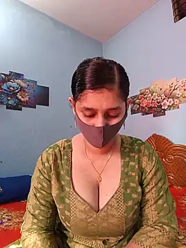 Cute Faria online show from May 13, 2026, 1:34 am