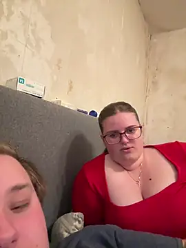 CurvyPaar2 online show from March 21, 2026, 9:08 pm