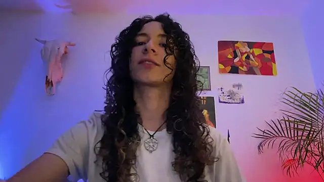 camille delrey online show from November 21, 2025, 12:53 am