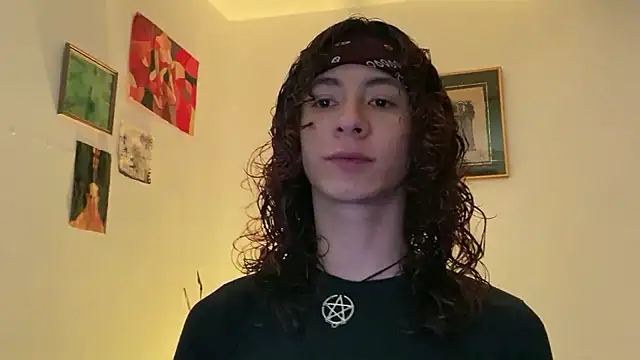 camille delrey online show from April 30, 2026, 1:23 am