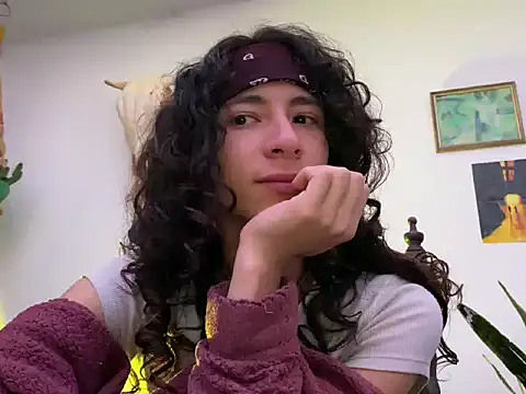 camille delrey online show from November 11, 2025, 1:33 am