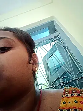 Snapshot of Hot_crety chatting on October 7, 2025, 3:18 am Hot crety online show from October 7, 2025, 3:18 am