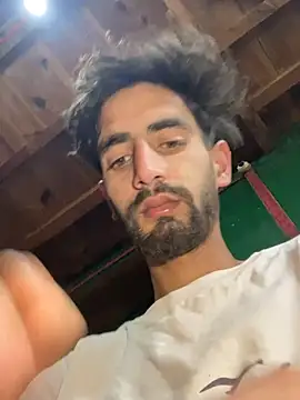 lyath3245 online show from February 5, 2026, 8:54 am