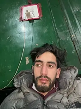 lyath3245 online show from February 2, 2026, 9:08 am