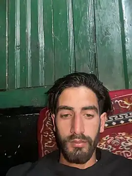 lyath3245 online show from March 24, 2026, 5:29 am