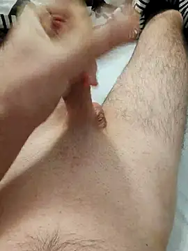 Snapshot of tomekzkutasem chatting on September 16, 2025, 4:57 am tomekzkutasem online show from September 16, 2025, 4:57 am