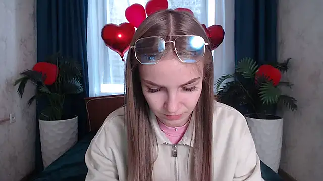 HitGyrl online show from February 23, 2026, 8:15 am