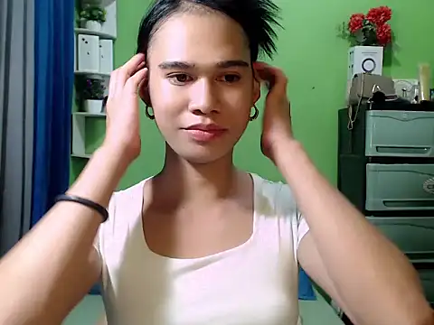 urseductivebarbie xx online show from April 20, 2026, 1:13 pm