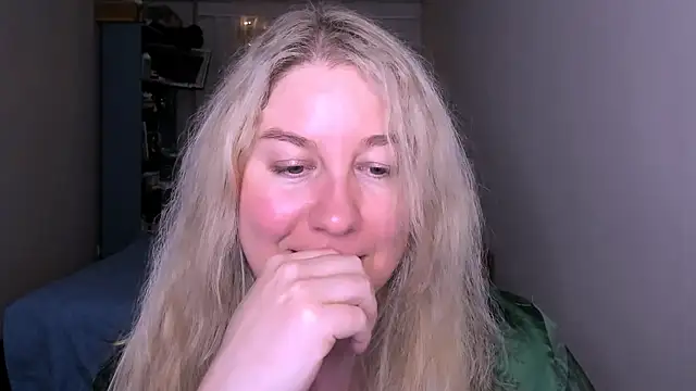 NancySanders online show from May 8, 2026, 6:01 pm