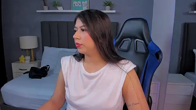 anagil  online show from January 17, 2026, 2:09 pm