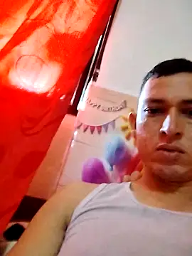 Snapshot of Franswat95 chatting on April 21, 2026, 3:07 pm Franswat95 online show from April 21, 2026, 3:07 pm