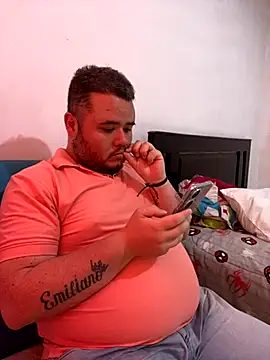 Snapshot of Chimbo-1996 chatting on September 11, 2025, 5:13 pm Chimbo-1996 online show from September 11, 2025, 5:13 pm