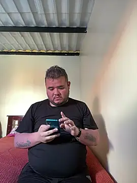 Snapshot of Chimbo-1996 chatting on January 14, 2026, 3:37 pm Chimbo-1996 online show from January 14, 2026, 3:37 pm