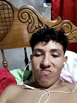 Snapshot of MattBroddy chatting on November 7, 2025, 12:37 am MattBroddy online show from November 7, 2025, 12:37 am