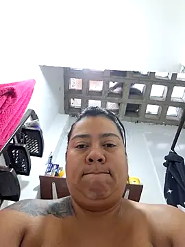 NARNYALABELLA online show from October 25, 2025, 1:34 pm