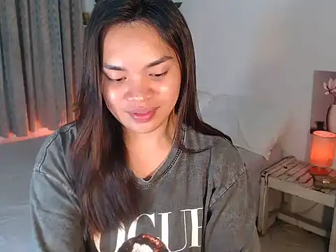 Luckystarxx online show from March 17, 2026, 7:50 pm