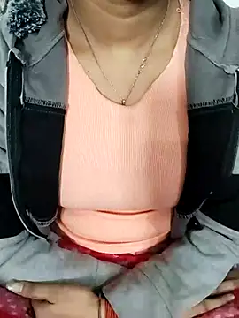 NAIRA5677 online show from December 4, 2025, 4:33 am