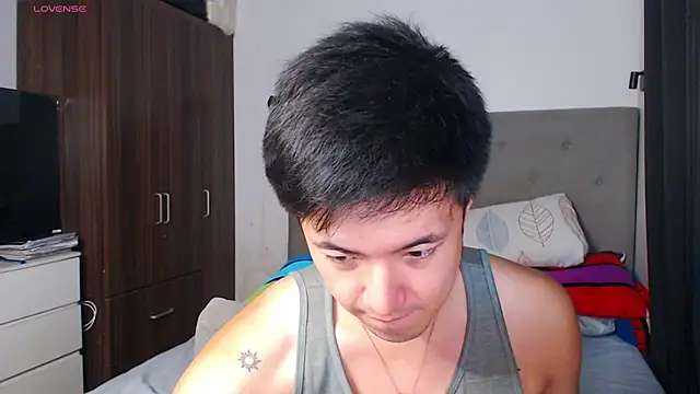 Addictiveboi online show from March 13, 2026, 5:56 am