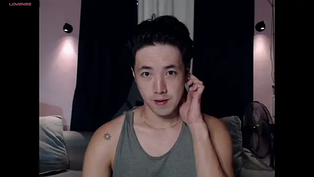 Addictiveboi online show from November 8, 2025, 11:41 pm