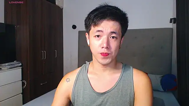 Addictiveboi online show from March 18, 2026, 2:58 am