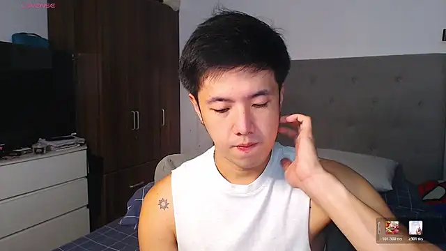 Snapshot of Addictiveboi chatting on January 13, 2026, 2:59 am Addictiveboi online show from January 13, 2026, 2:59 am