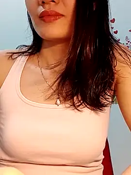 Hinna x online show from May 8, 2026, 2:21 pm