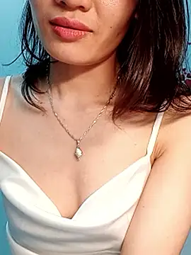 Hinna x online show from March 22, 2026, 9:55 am