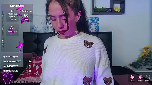 Nataliagp online show from September 27, 2025, 5:02 am