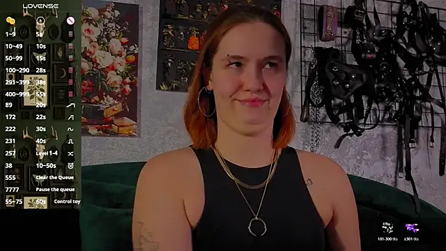 Snapshot of the_high_priestess chatting on February 19, 2026, 2:41 am the high priestess online show from February 19, 2026, 2:41 am